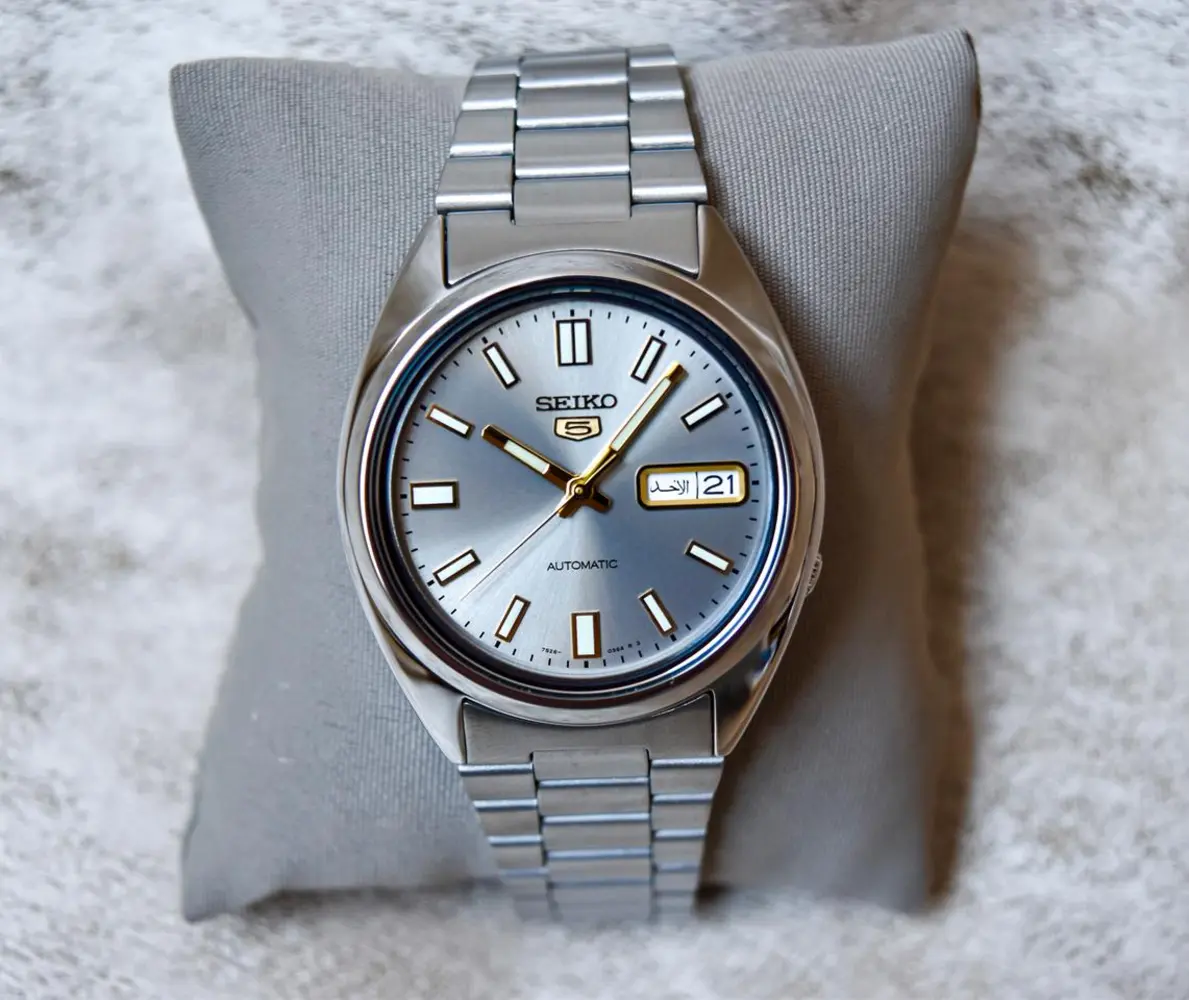 Seiko 5 Automatic Gray Dial Day Date Men's Watch | SNXS75K - Image 2