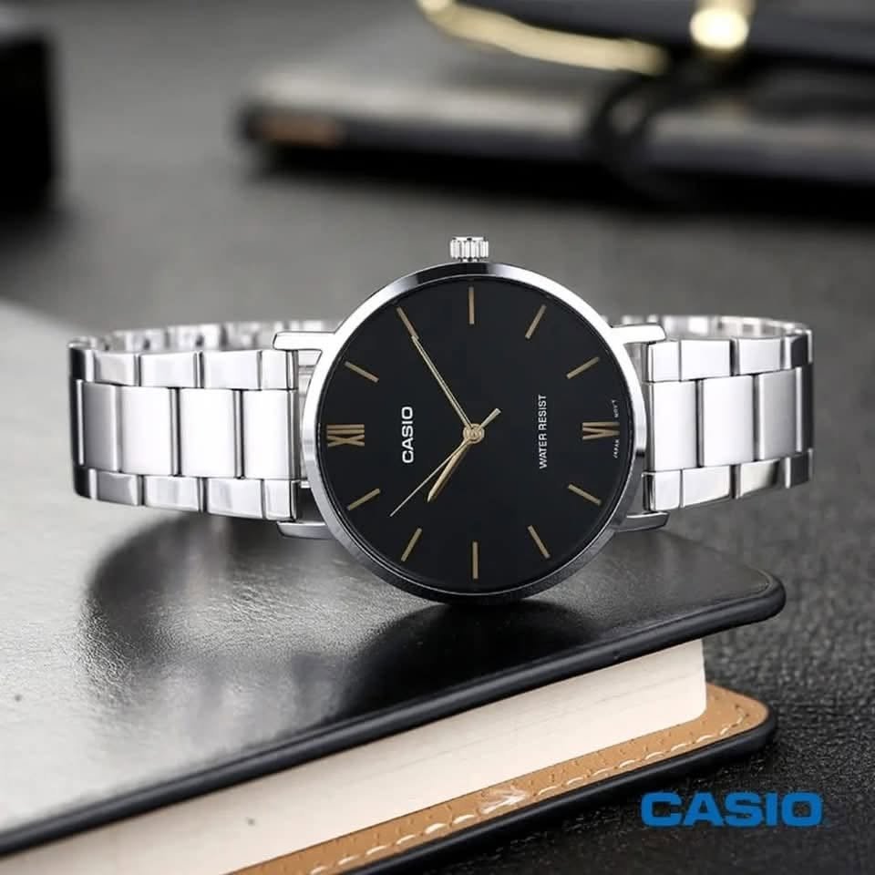Casio Standard Silver Chain Watch MTP-VT01D-1BUDF - Image 2