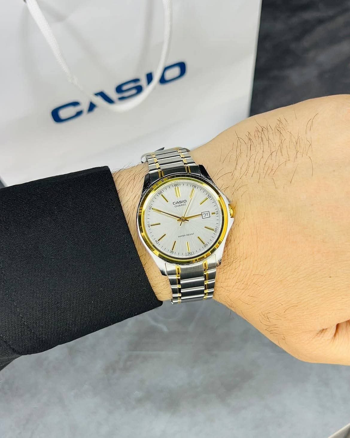 Casio Standard Date Chain Watch MTP-1183G-7ADF - Image 2
