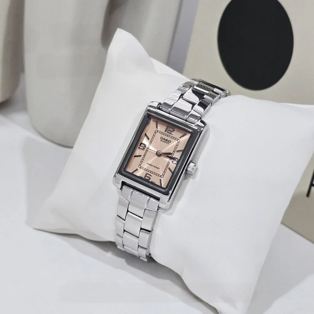 Casio Ladies Chain Watch LTP-1234DD-4ADF - Image 3