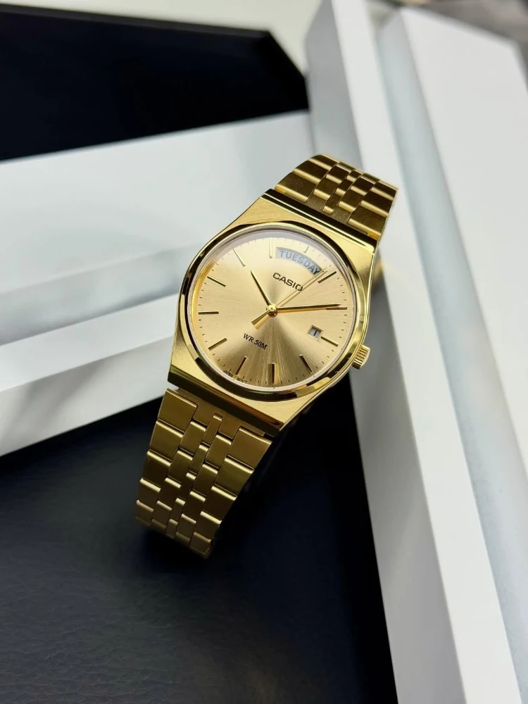 Casio Standard Day Date Chain Watch MTP-B146G-9AVDF - Image 2