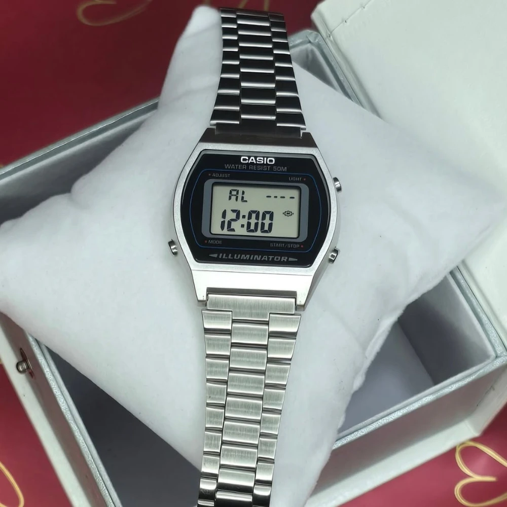 Casio Vintage Digital Chain Watch B640WD-1AVDF - Image 3