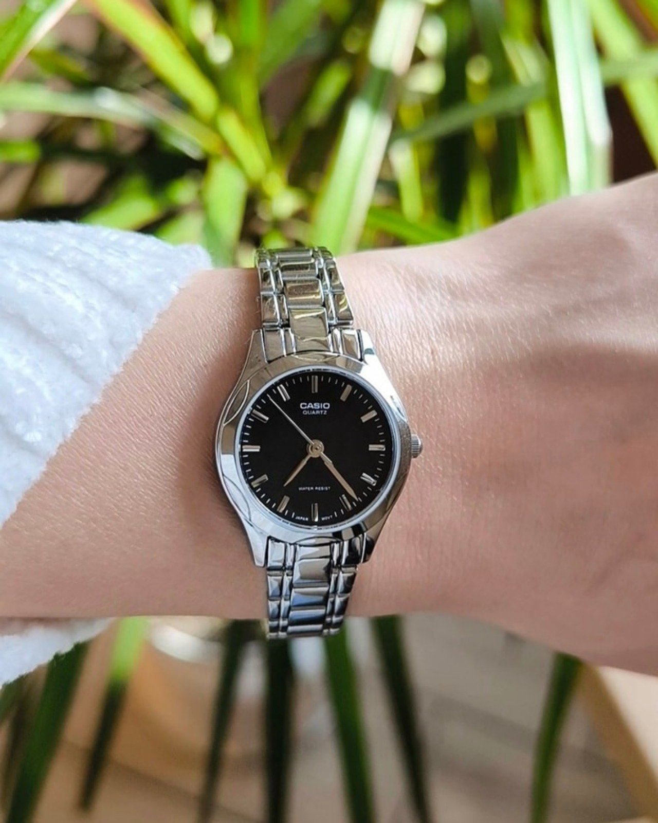 Casio Ladies Chain Watch LTP-1275D-1ADF - Image 3